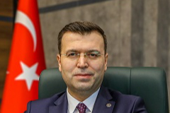 Vali Akmeşe: “Birlik ve beraberliğimizi güçlendiren bayramlara ulaşmanın huzurunu yaşıyoruz”