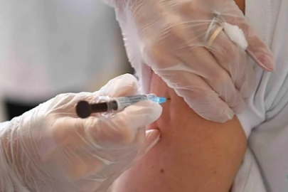 Uzmanlardan 65 Yaş Üstüne Kritik Aşı Uyarısı