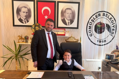 GÜMÜŞLER BELEDİYE BAŞKANI BAYRAM UZAN KOLTUĞU ÇOCUKLARA DEVRETTİ