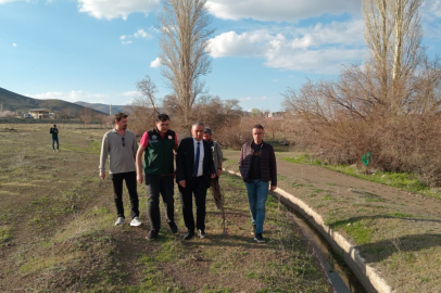 Çamardı Aktaş’ta Dere Islah Çalışması Yerinde İncelendi