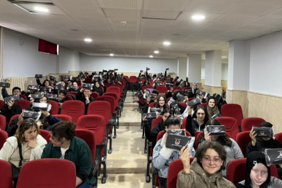 Niğde Emniyeti’nden Öğrencilere Güvenli Gelecek Eğitimi