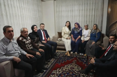 Niğde’de Patlamada Yaralanan Aileye Vali Akmeşe’den Ziyaret